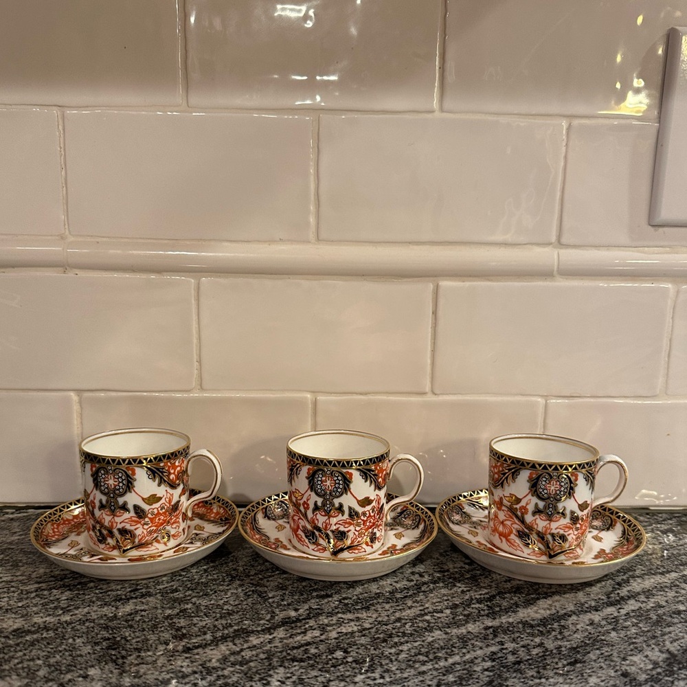 Set of 3 Royal Crown Derby Old Imari #326 Teacup Saucer Red Blue Gold - Picture 1 of 7